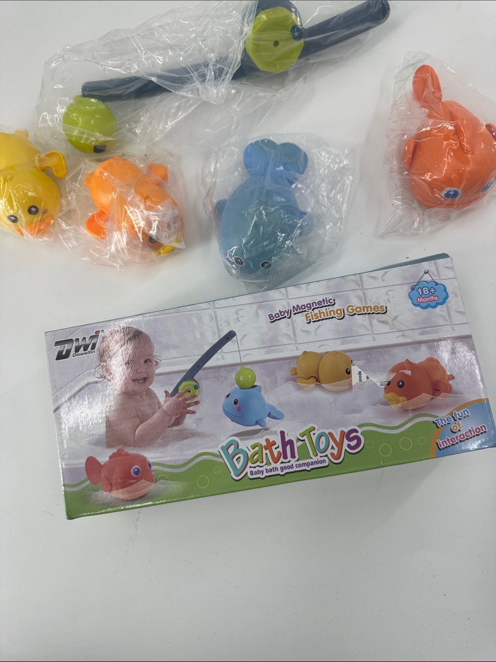 DOWELLIN Kids Bath Toys Fishing Set - 18 months and Up EUC - Picture 5 of 15